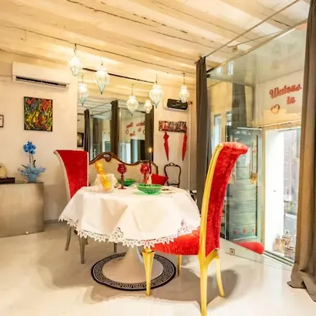 Luxury Watersdoor Apartment Venice