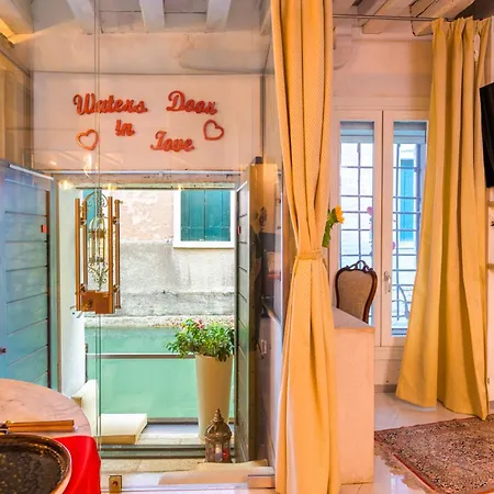 Luxury Watersdoor Daire Venedik